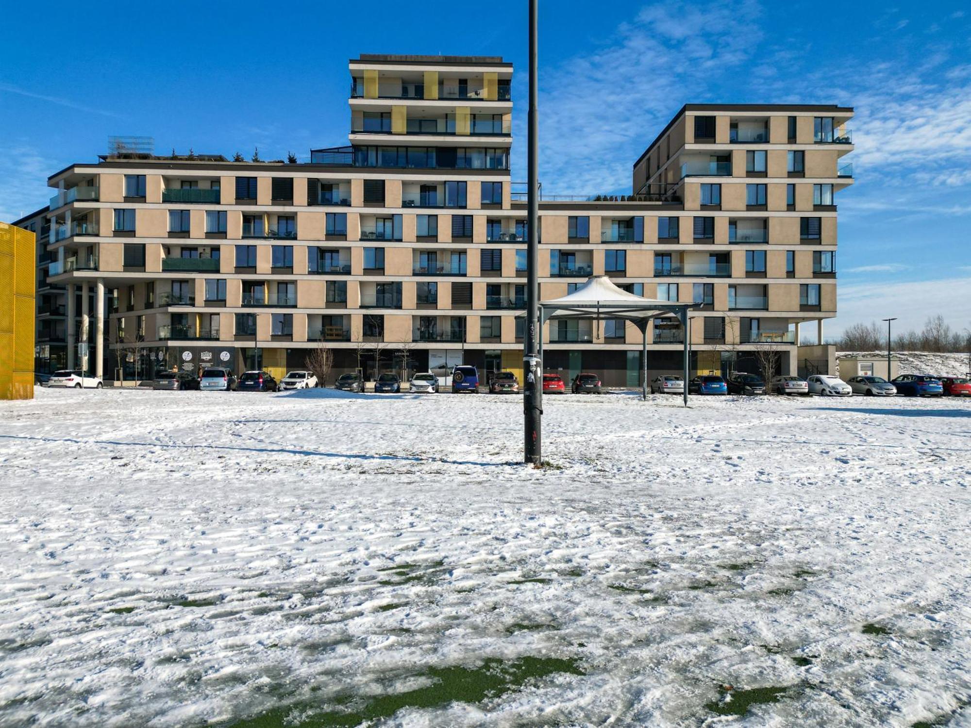 Bnb New Beautiful Apartment In The Center Of Ostrava With Option Garage Parking Εξωτερικό φωτογραφία