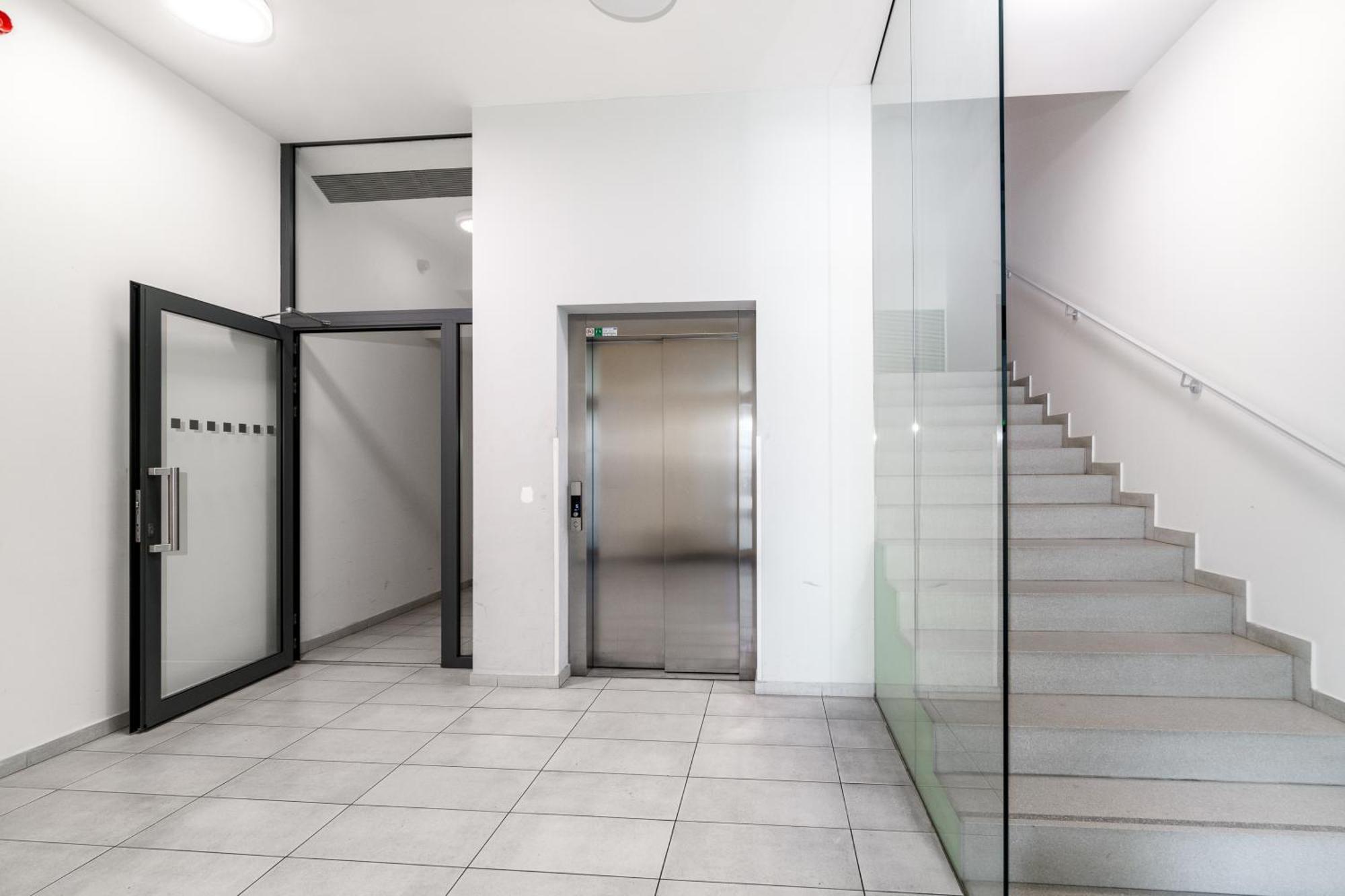 Bnb New Beautiful Apartment In The Center Of Ostrava With Option Garage Parking Εξωτερικό φωτογραφία