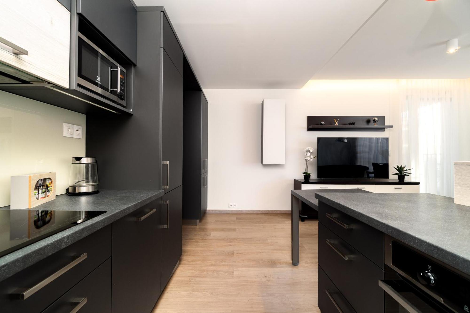 Bnb New Beautiful Apartment In The Center Of Ostrava With Option Garage Parking Εξωτερικό φωτογραφία