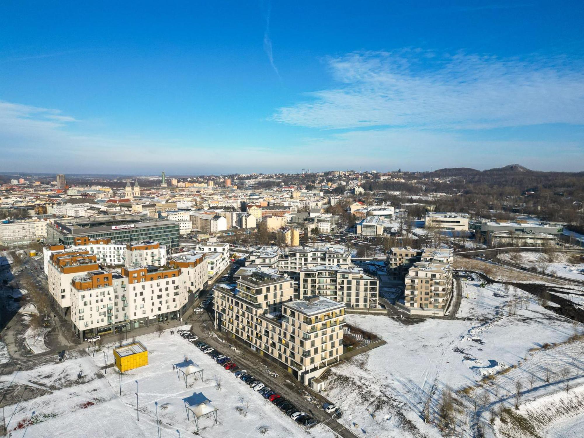 Bnb New Beautiful Apartment In The Center Of Ostrava With Option Garage Parking Εξωτερικό φωτογραφία